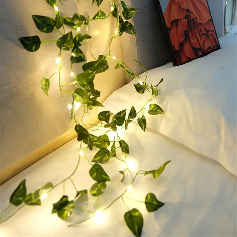 LED Lichterkette mit Blättern & Blumen