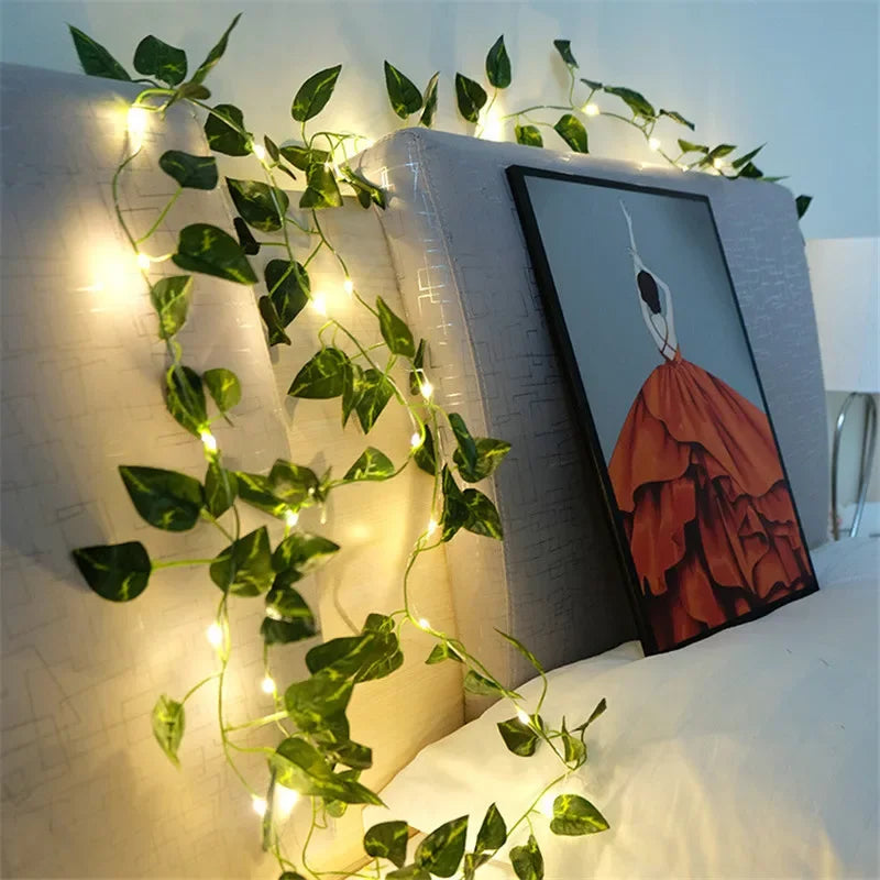 LED Lichterkette mit Blättern & Blumen
